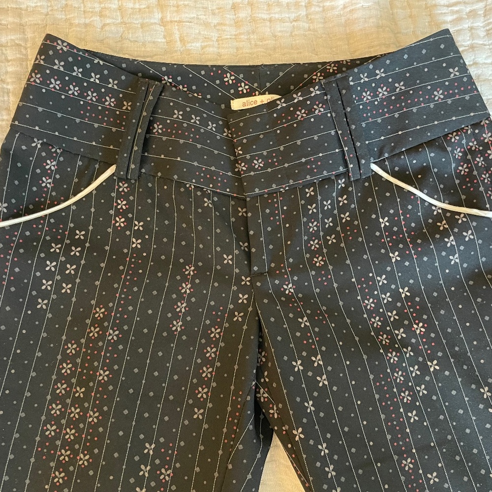 Alice + Olivia Black Size 4